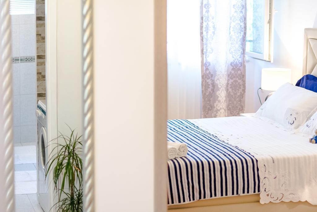 Apartment Mandalina Spalato Esterno foto